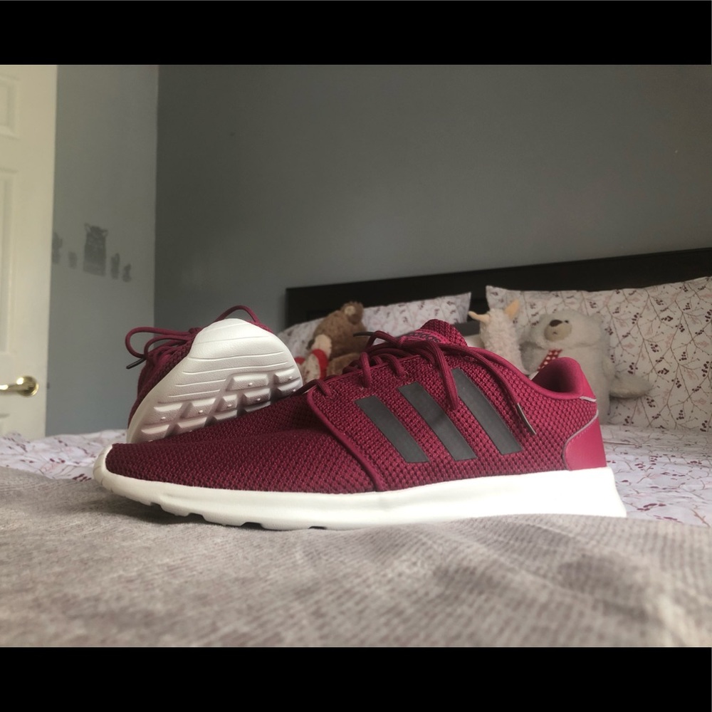 Women’s qt Racer Sneakers